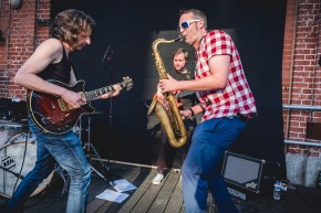 UEBERTRIBE + THE DRAWBARS