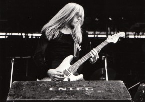 HEAVY HAMBURG HALLOWEEN